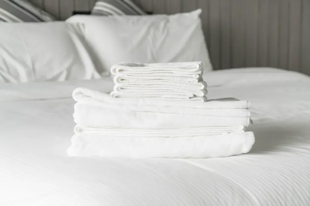 Jak wybrać dobre tekstylia do hotelu